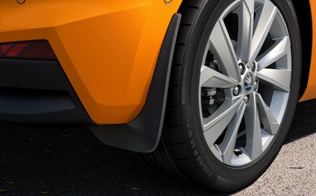 Schmutzfänger-Satz hinten