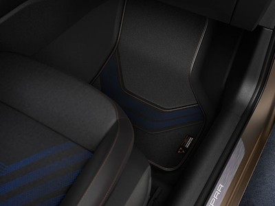 1 SatzTextilfußmatten MHEV DYNAMIC